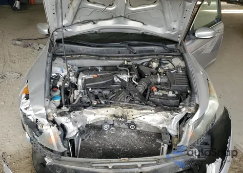 2011 Honda Accord Se z USA, uszkodzony, nr VIN 1HGCP2F64BA131298